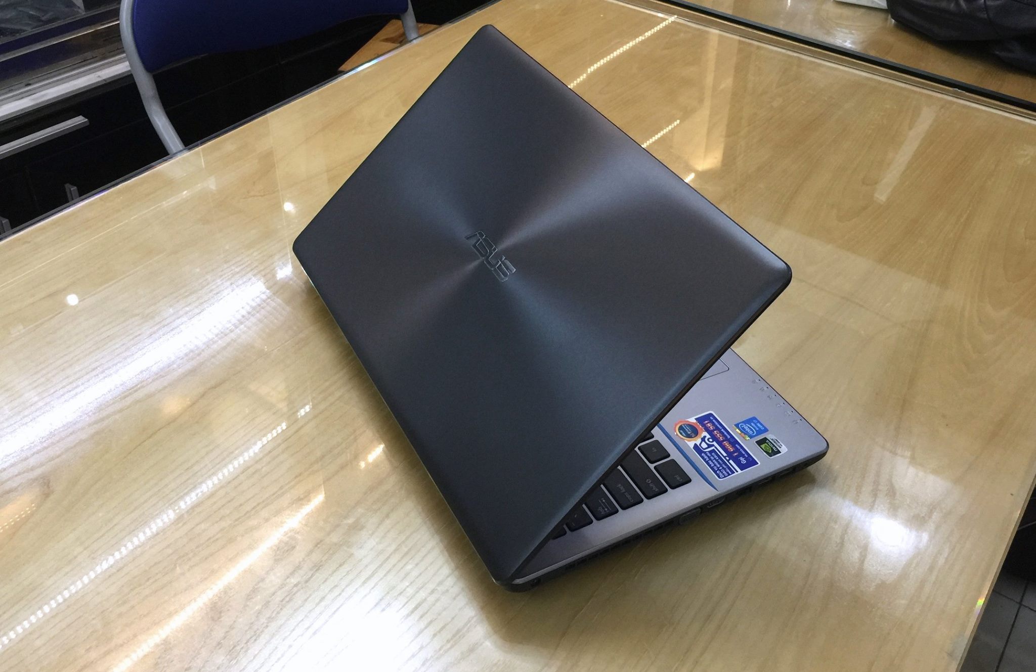 Laptop Asus X550LB-8.jpg
